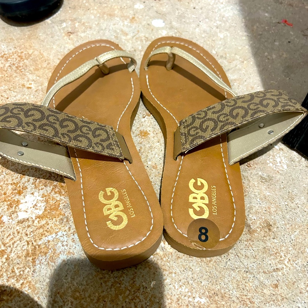 GBG Los Angeles Women's Brown Sandals